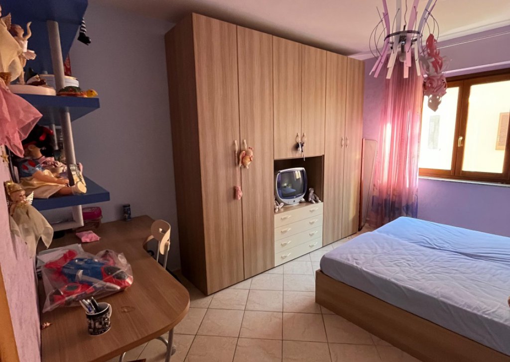 Appartamenti trilocale in vendita  97 m² ottime condizioni, Orta di Atella, località orta