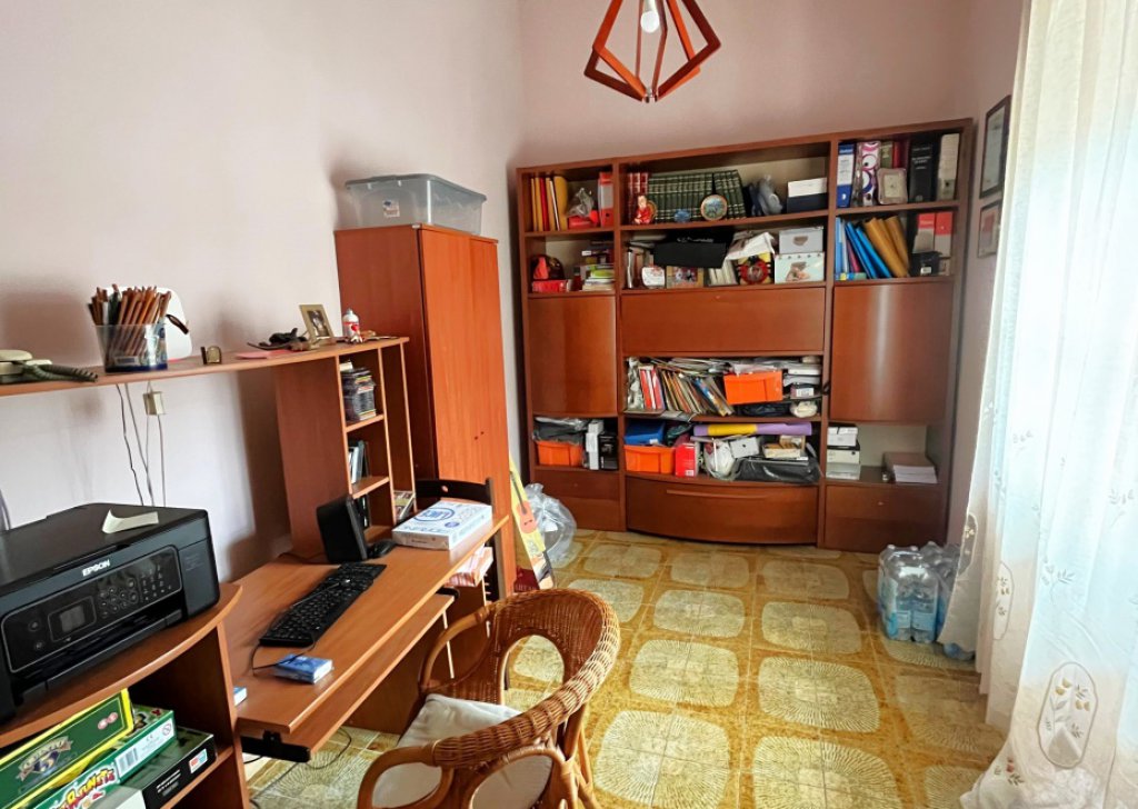 Appartamenti in vendita  130 m², Afragola, località afragola